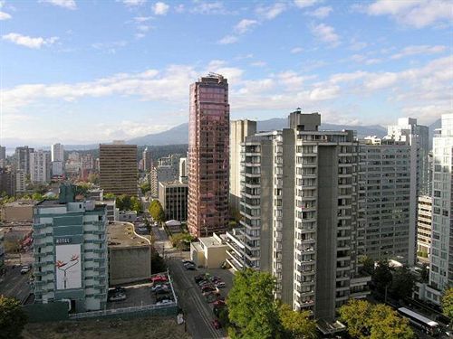 Tropicana Suite Hotel Vancouver Buitenkant foto