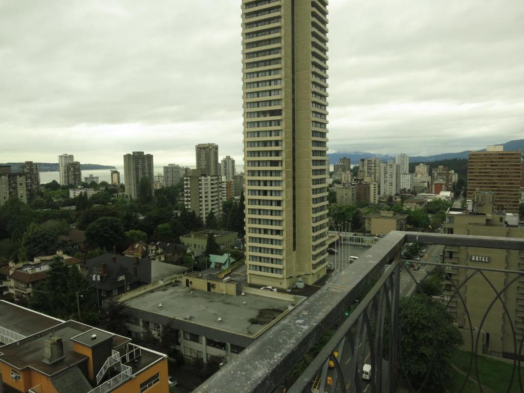 Tropicana Suite Hotel Vancouver Kamer foto